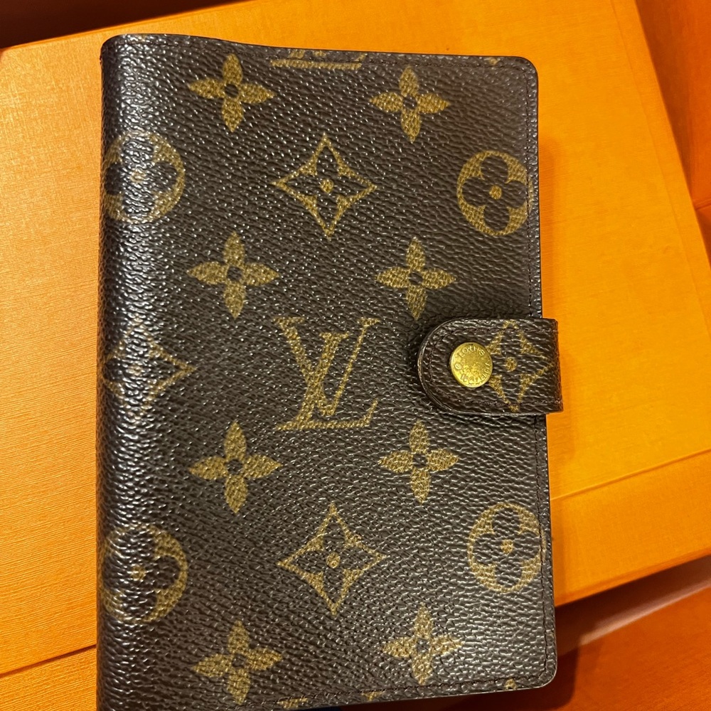 Louis Vuitton agenda PM
